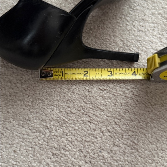 Charles David WHISTLE DesignerNathalie M NordstromALL LeatherMadeInSpain7.5BSexy - Picture 6 of 8